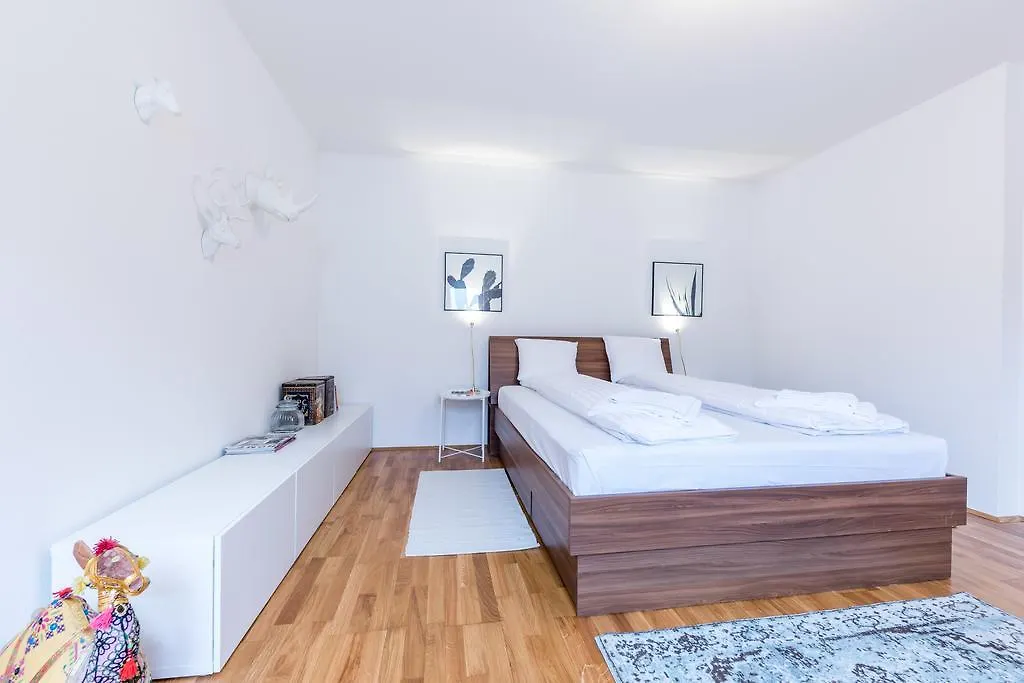 Modernes Penthouse Mit Terrasse - Mitten Im Zentrum Viena Apartamento