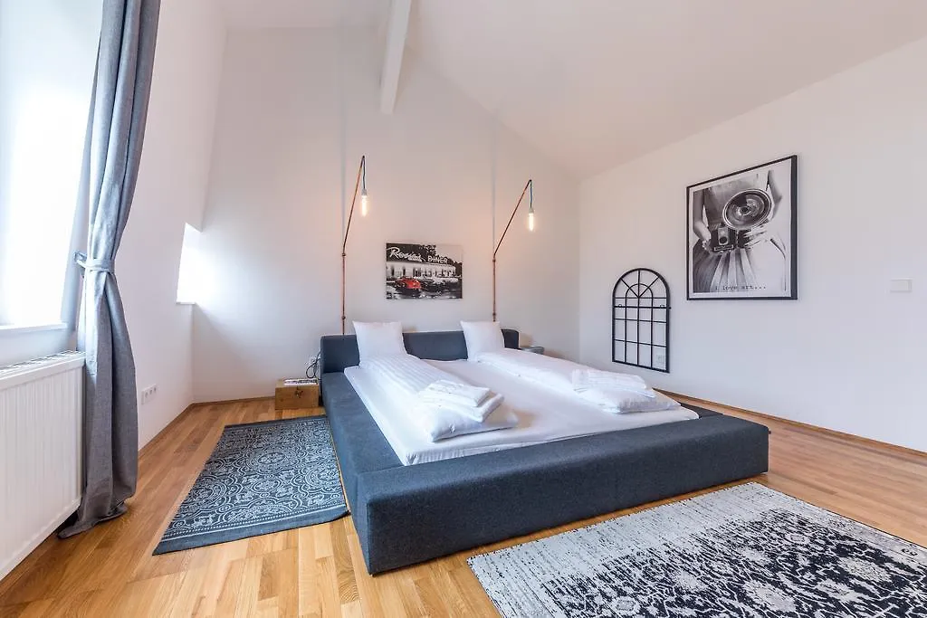 Apartamento Modernes Penthouse Mit Terrasse - Mitten Im Zentrum Viena